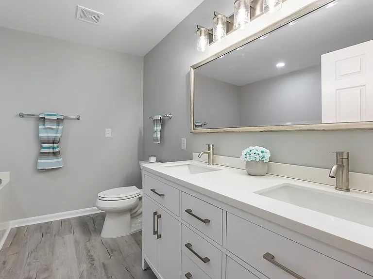 21 Owens Landing Ct #B — Photo 12
