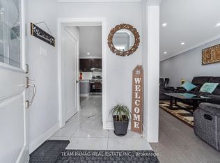 8 Benton St, Brampton, ON L6W3B9