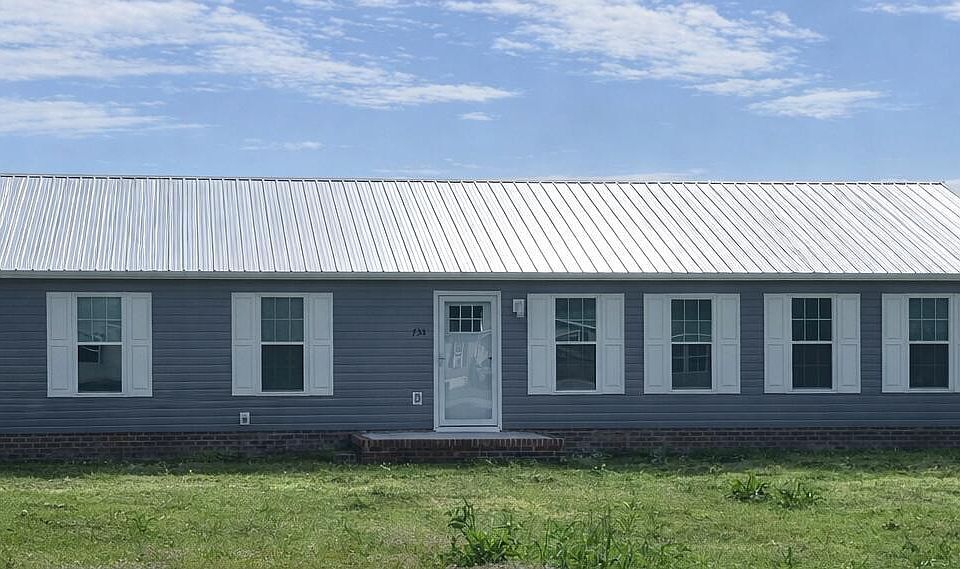 1st image of 733 Tracy Road