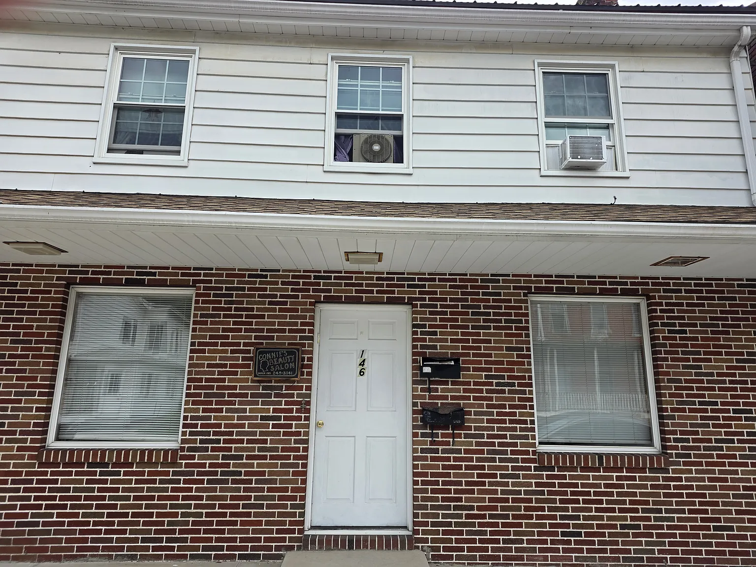 2 bed, 1250 sqft, $950 — Photo 1