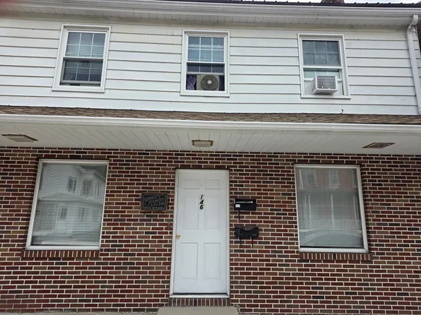 146 Valley St, Lewistown, PA 17044