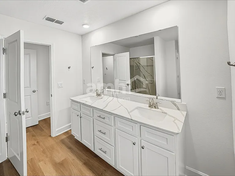 2709 Radha Way — Photo 9