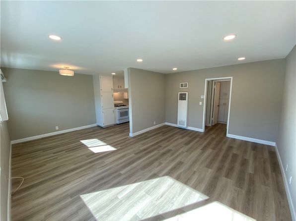 919 E Acacia Ave APT K