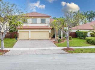 22061 SW 94th Ave, Cutler Bay, FL 33190