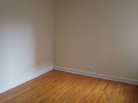 4th image of 4310 50th St #3B