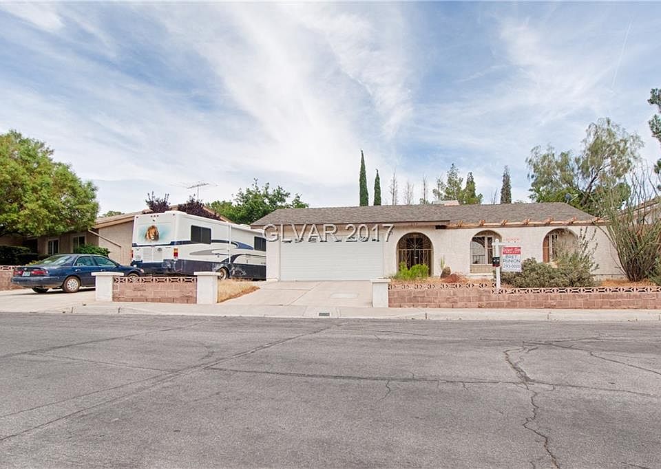 1st image of 657 Paloma Dr