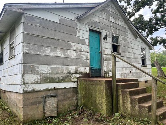 5th image of 609 S Elmer St