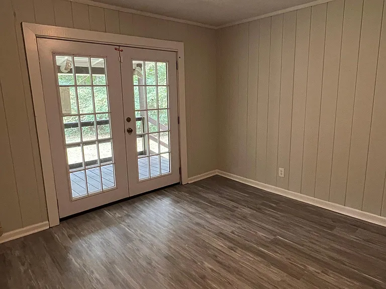 1642 E Fayetteville Rd — Photo 14
