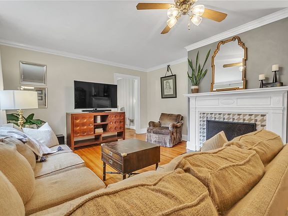 3rd image of 509 Glenwood Ave