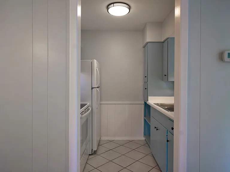 219 W Silversands Dr #5 — Photo 8