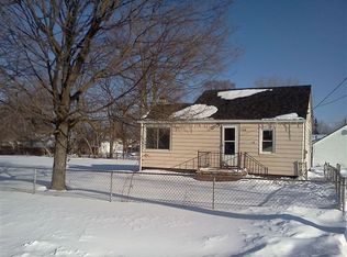 3368 Begole St, Flint, MI 48504