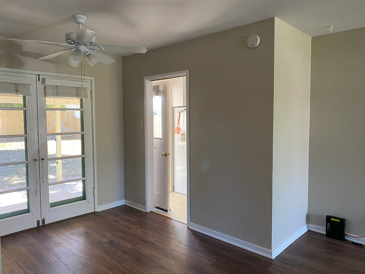 Building Photo - 239 Santa Lucia Dr