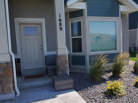 Bay windows to add light and space