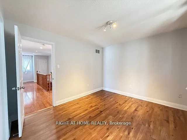 2374 N Ridge Trl — Photo 33