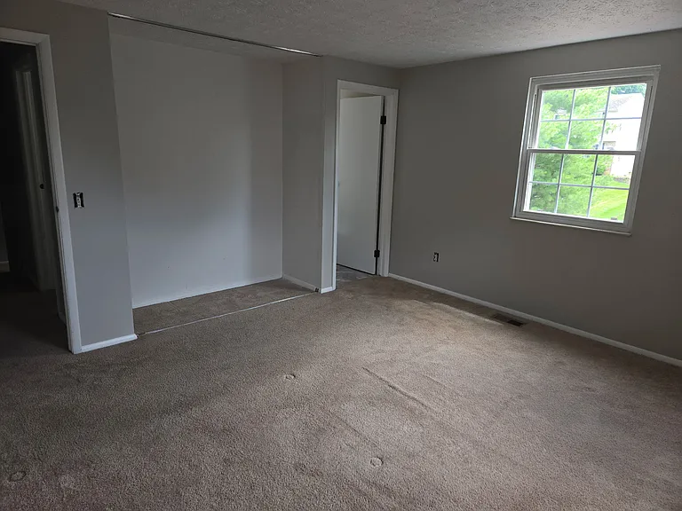 2724 Jupiter Dr — Photo 10