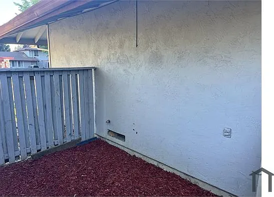 77 Villa Cir — Photo 7