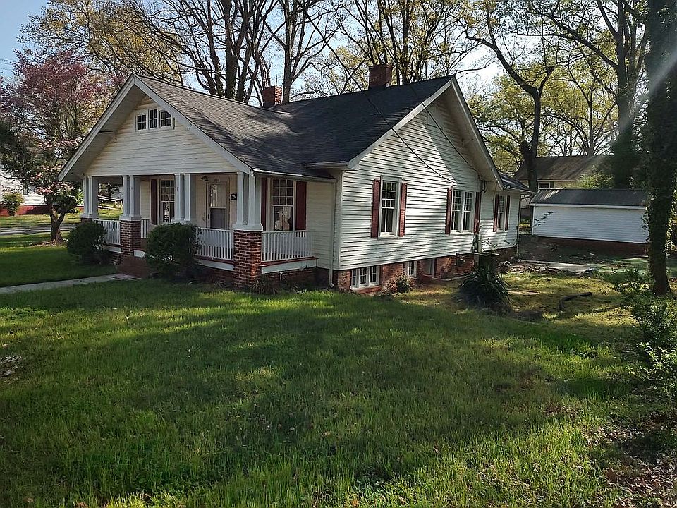 2nd image of 738 N 4th St