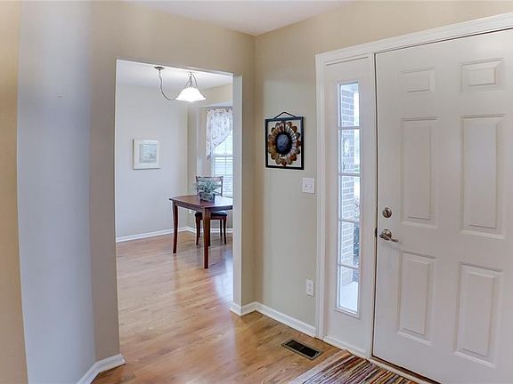 4th image of 443 W Heritage Dr #23