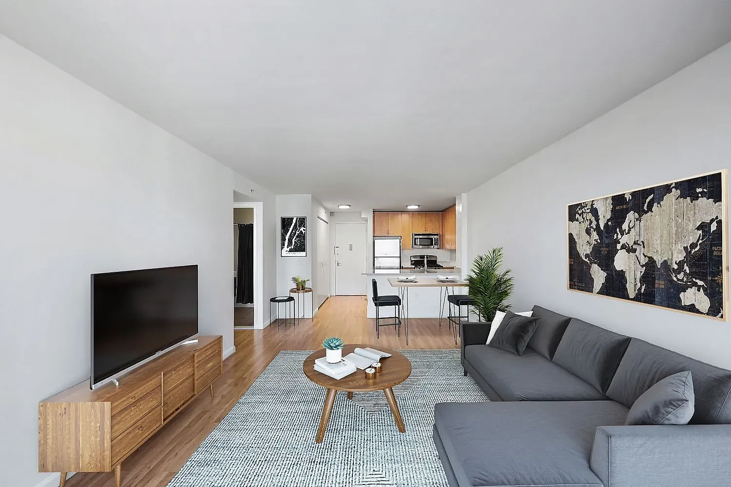 66 W 38th St — Photo 1