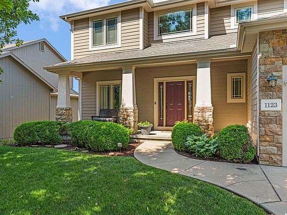 5th image of 1123 Sawhill Dr