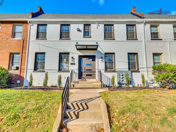 3914 10th St NE APT 2