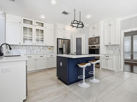 5th image of 3502 Stanbury Place Ln