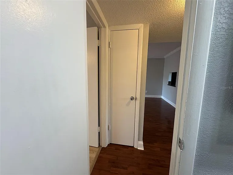 120 S Church Ave #211 — Photo 28