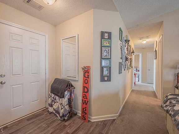 3rd image of 85 Ansley Dr