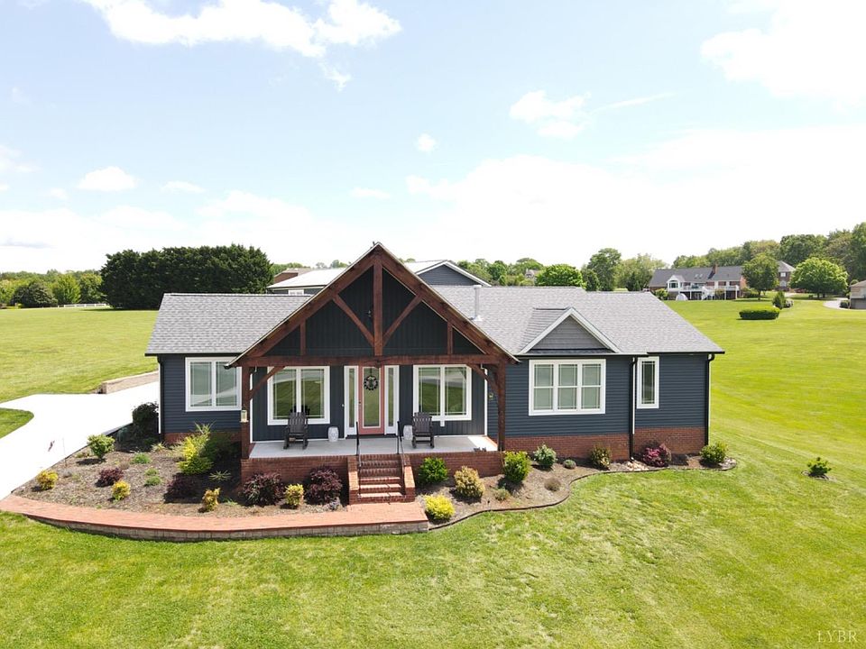 1st image of 107 Harmony Ln
