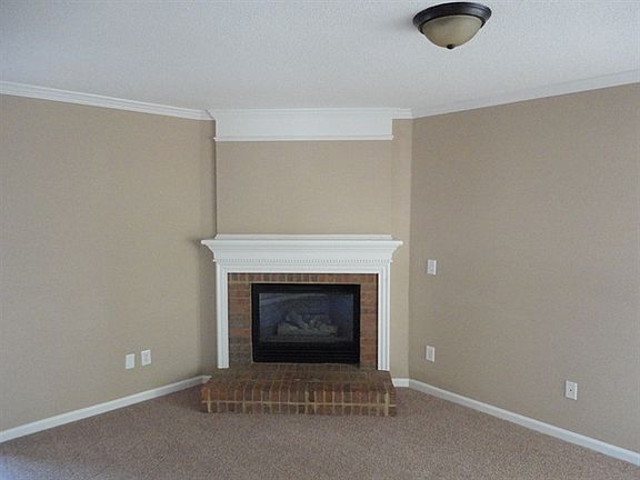 2nd image of 7614 Hinman Cir