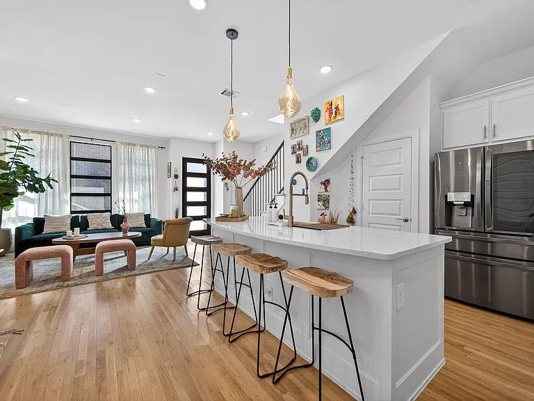 4933 Broadway Dr — Photo 27