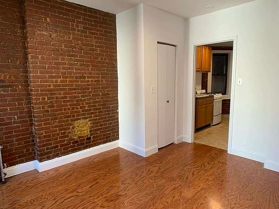 5th image of 407 W 50th St APT 11