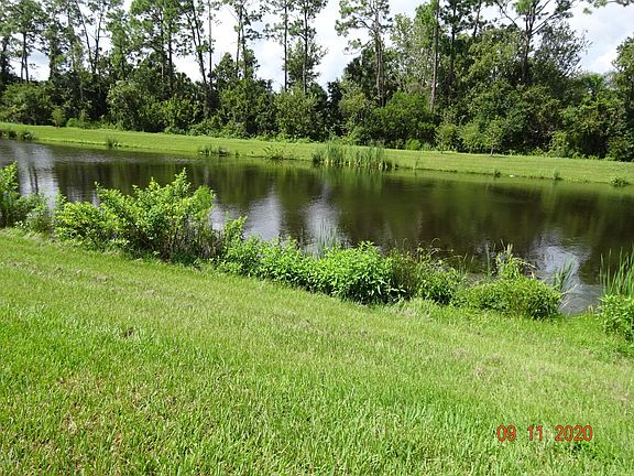 4th image of 10 Bella Lago Cir