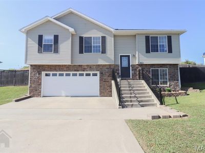 114 Creek View Dr, Saint Robert, MO, 65584