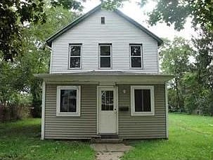 1st image of 726 Blaine Ave