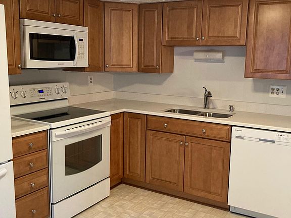 2nd image of 4663 Brentleigh Ct