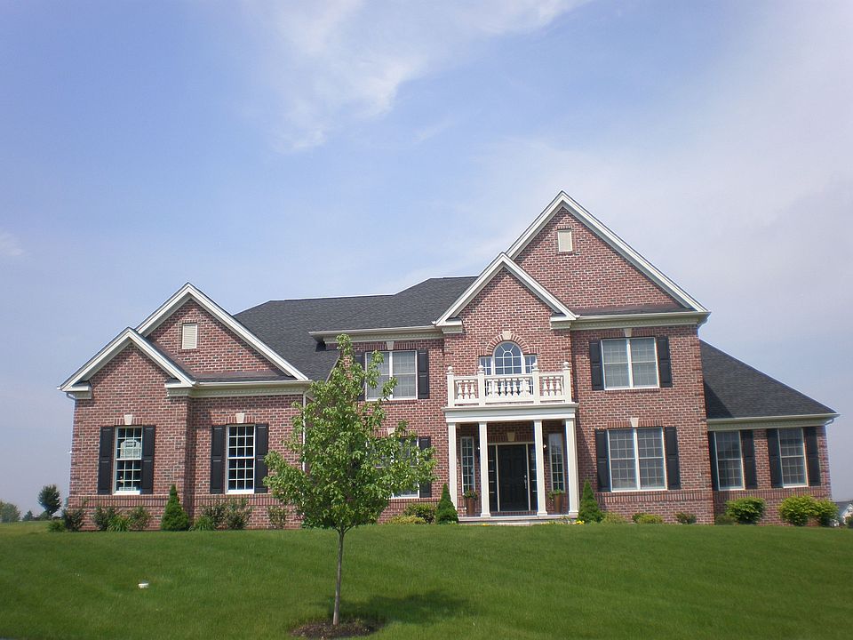 213 Jane Chapman Drive E