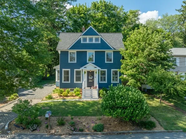 58 Wilts Ave, Hillsdale Boro, NJ 07642