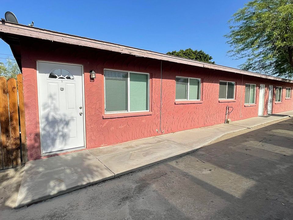 1st image of 49620 Avenida De Oro
