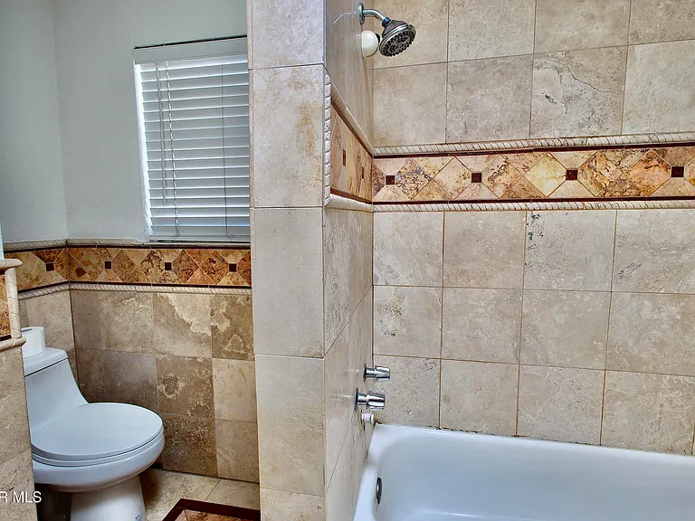 901 Tepic Dr #A — Photo 38
