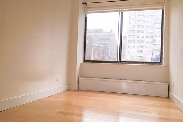 Rented by Compass | media 21