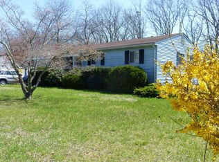 39 Brookside Dr, Howell, NJ 07731