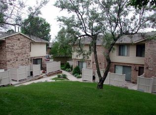 16930 Saddlewood Trl, Minnetonka, MN 55345