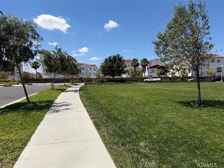 16458 Globetrotter St — Photo 38
