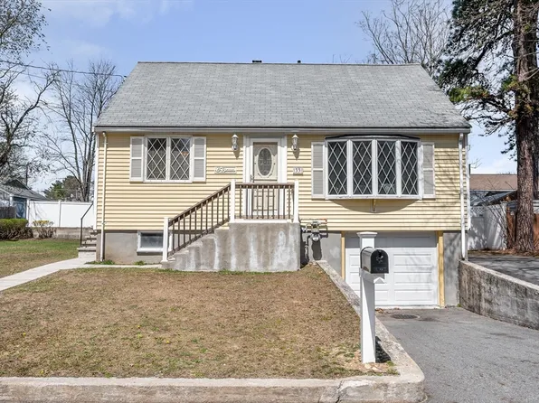 33 Pratt St, Tewksbury, MA 01876