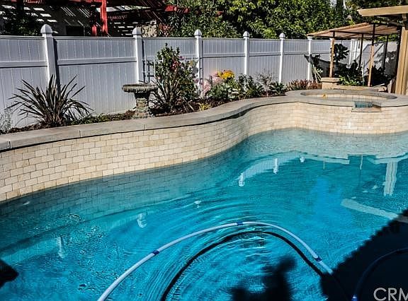 Welcome to your own private paradise.... Swimming pool and spa recently built, Low maintenance Vinyl