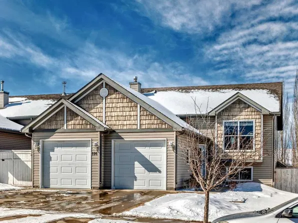 116 E Old Boomer Rd, Sylvan Lake, AB T4S 2J1