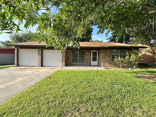 1005 Bonner Dr Photo 1
