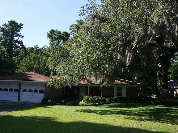 2nd image of 102 Spanish Point Drive