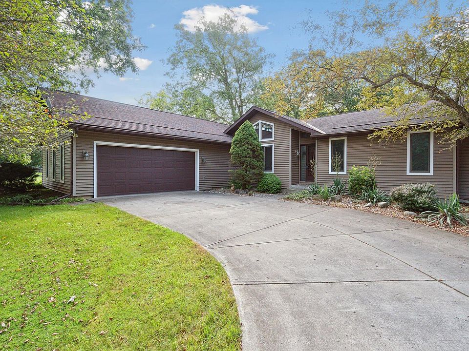 1st image of 2169 Tamie Way